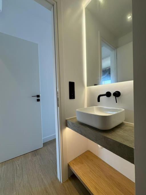 Bluemotion - Centralsuite 6Β Πειραιάς Εξωτερικό φωτογραφία